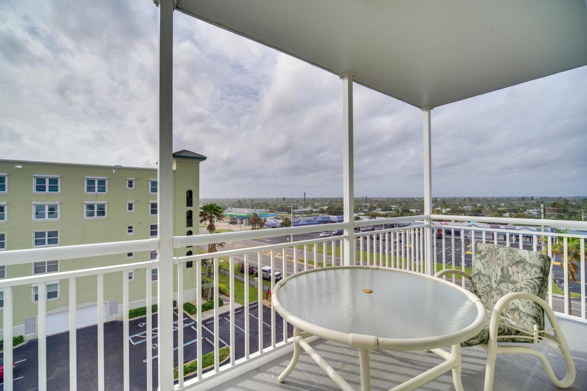 Pet-Friendly Satellite Beach Condo With Balcony! Luaran gambar